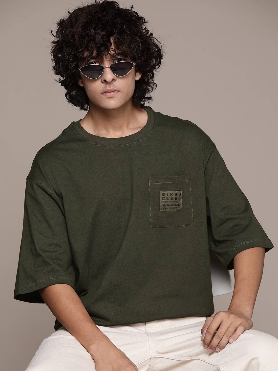 Roadster Solid Men Round Neck Green T-Shirt