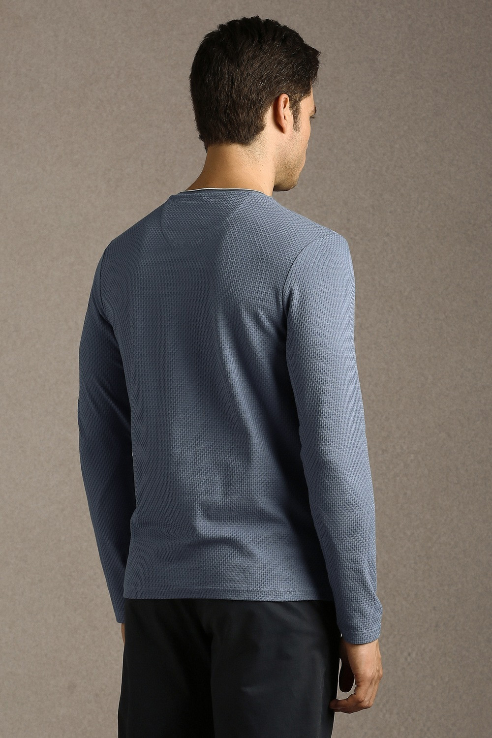 Image of LOUIS PHILIPPE Self Design Men Crew Neck Grey T-Shirt
