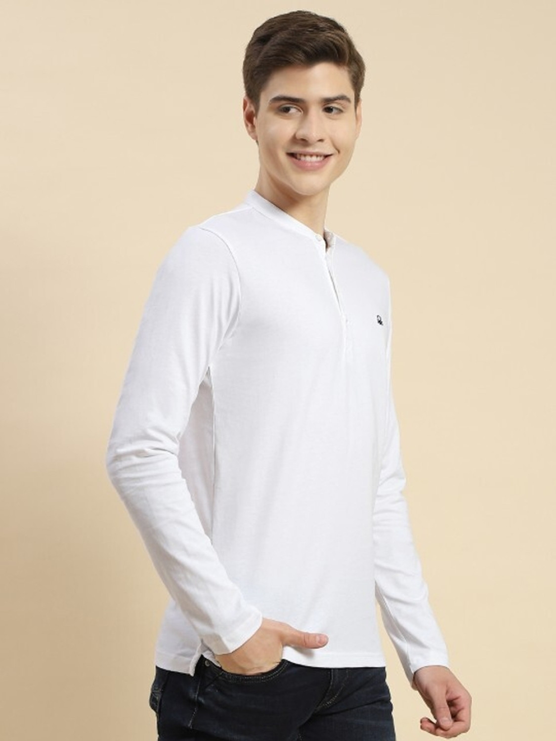 Image of United Colors of Benetton Solid Men Henley Neck White T-Shirt