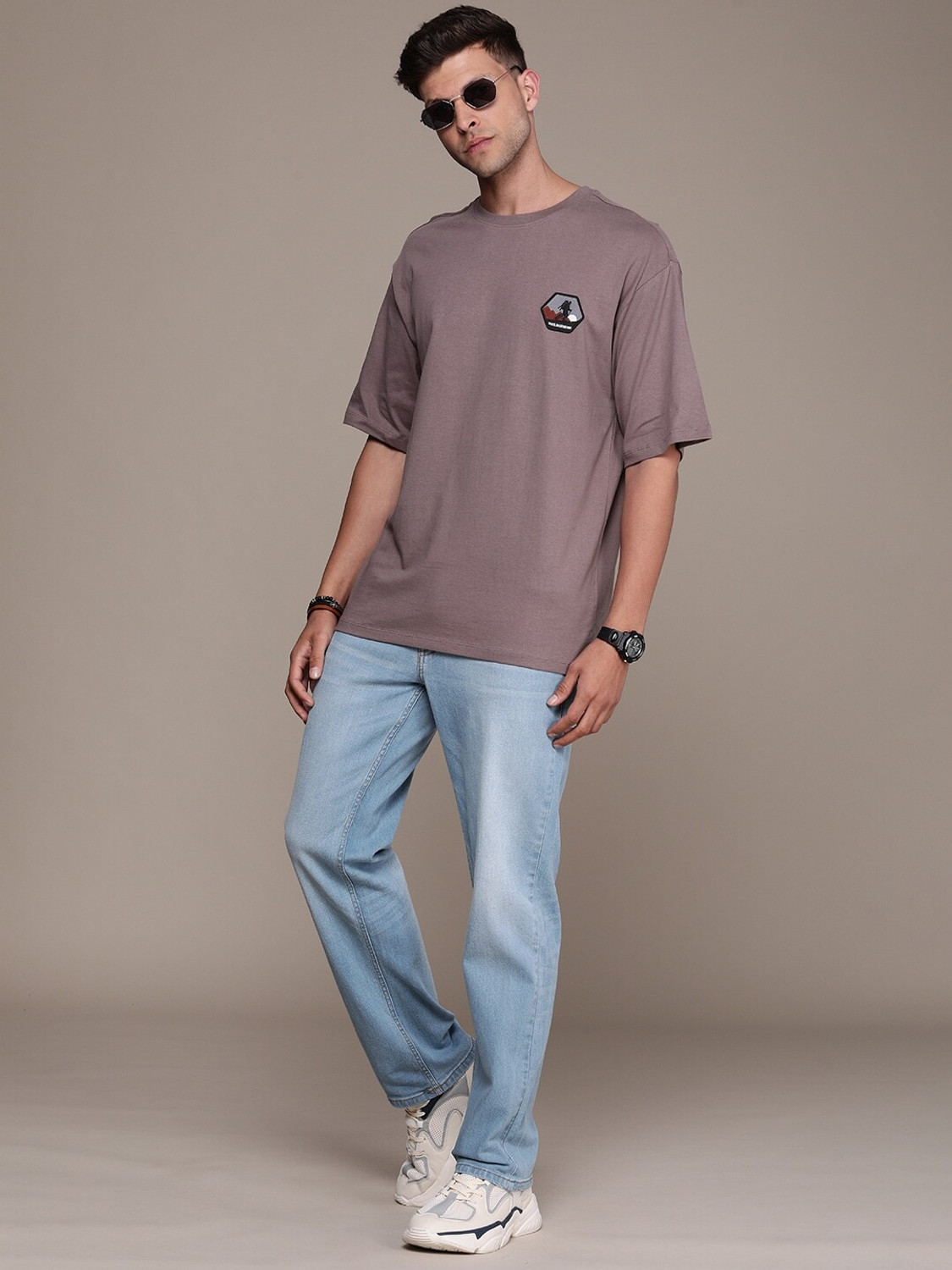 Image of Roadster Solid Men Round Neck Purple T-Shirt
