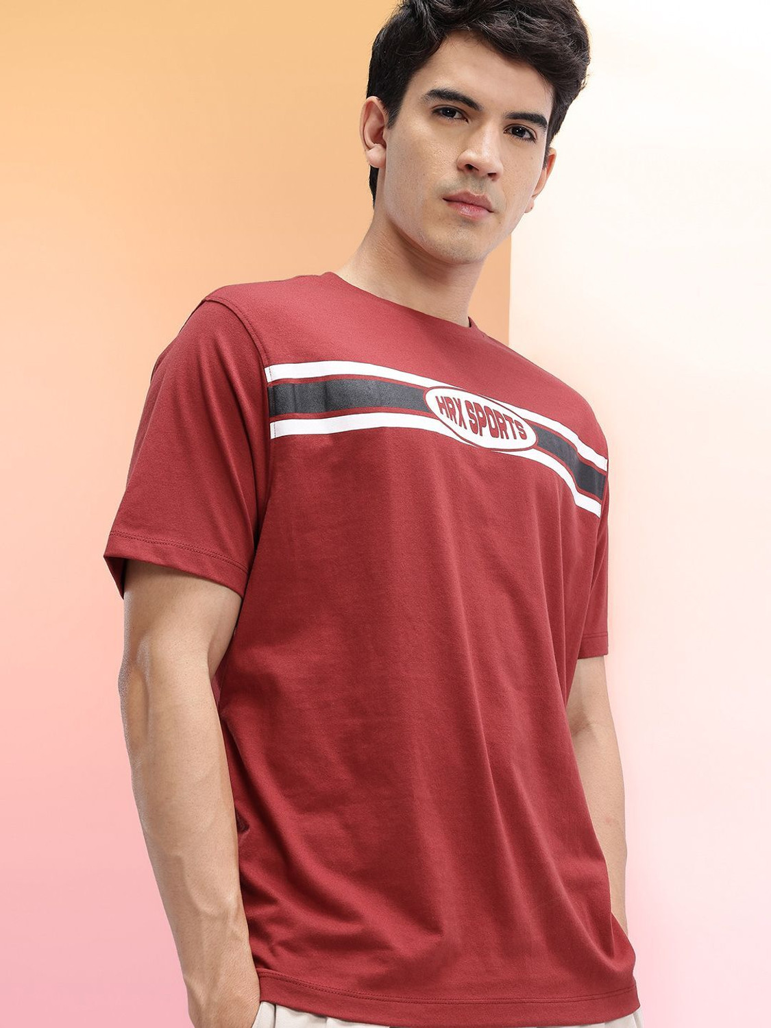 Image of HRX by Hrithik Roshan Colorblock Men Round Neck Red T-Shirt