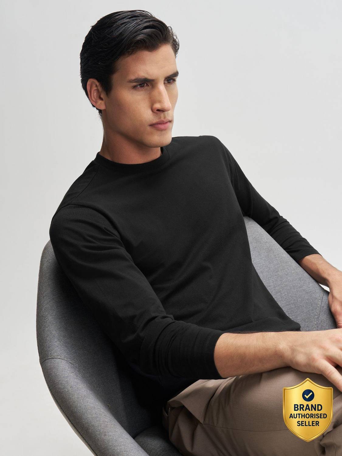 XYXX Solid Men Black T-Shirt - Image 1