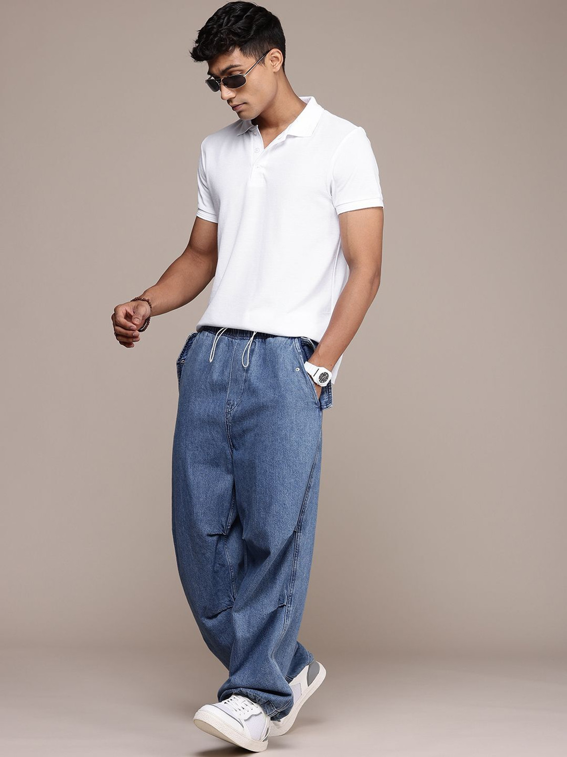 Image of Roadster Solid Men Polo Neck White T-Shirt