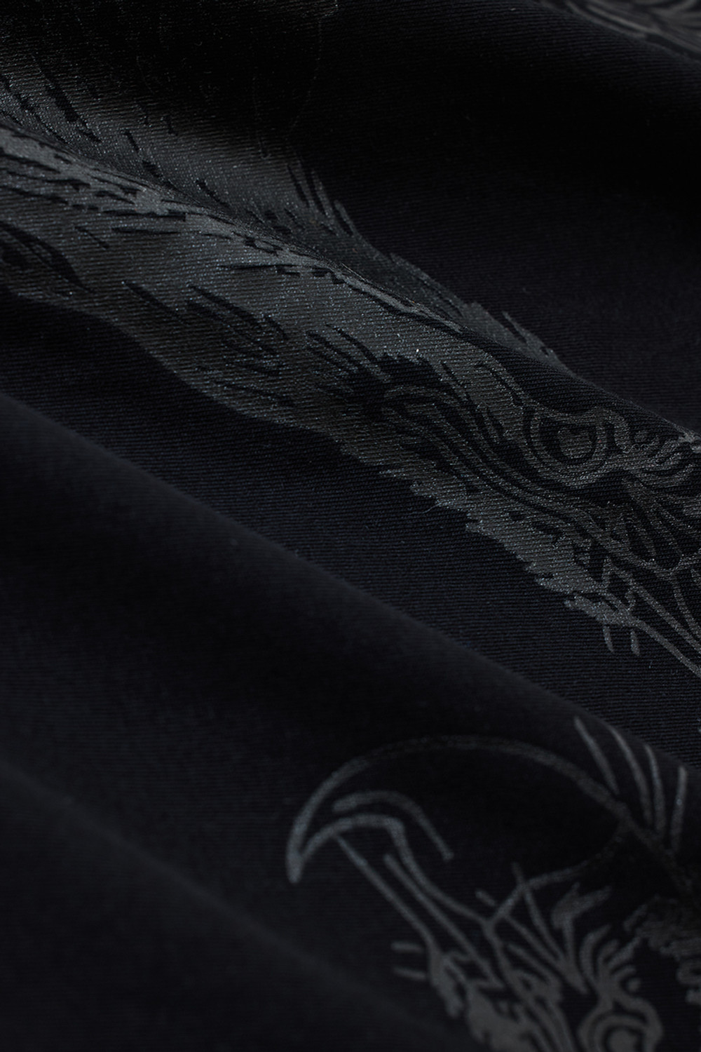 Image of Snitch Graphic Print Men Crew Neck Black T-Shirt