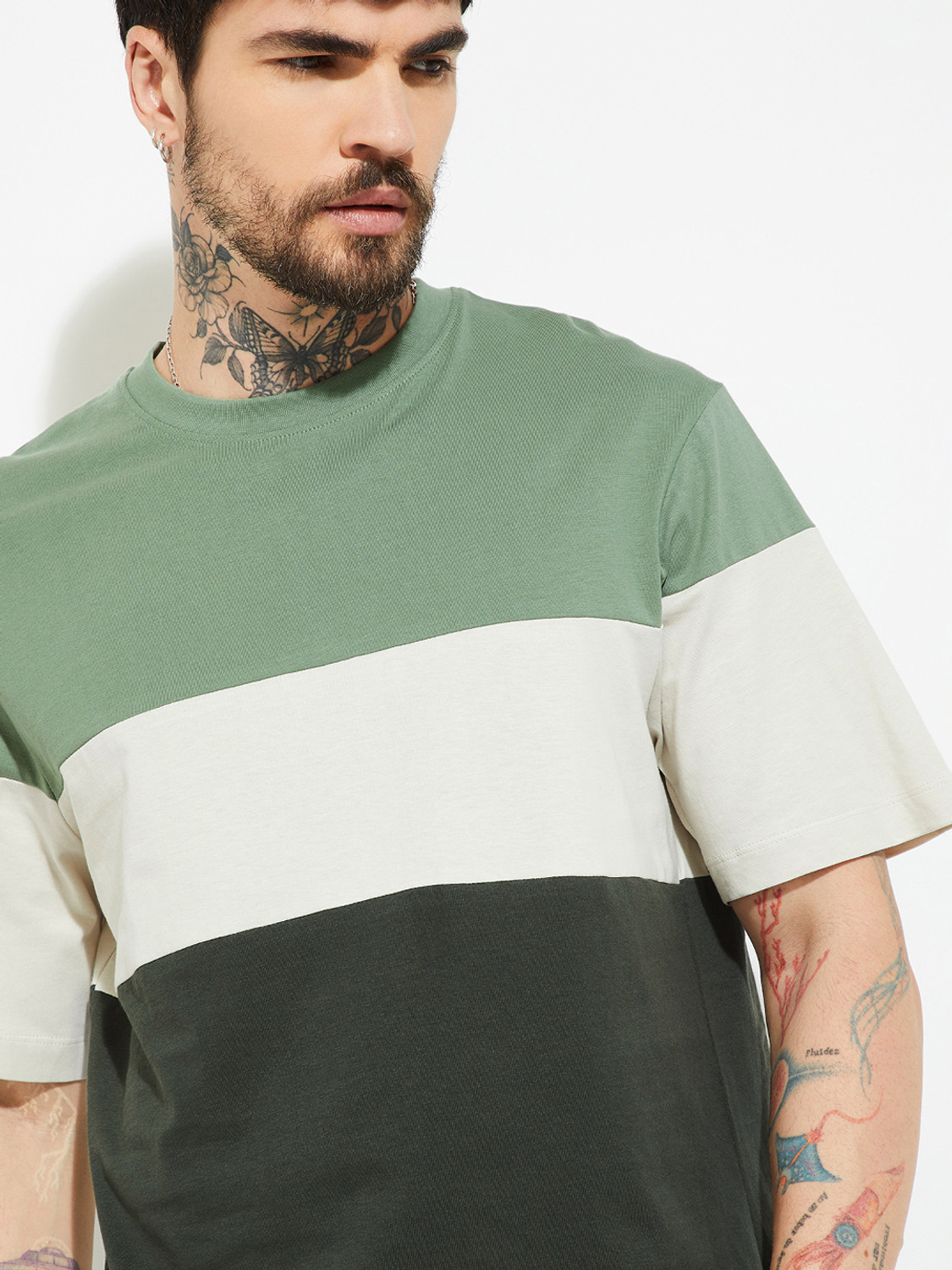 Image of MAX Colorblock Men Round Neck Green T-Shirt