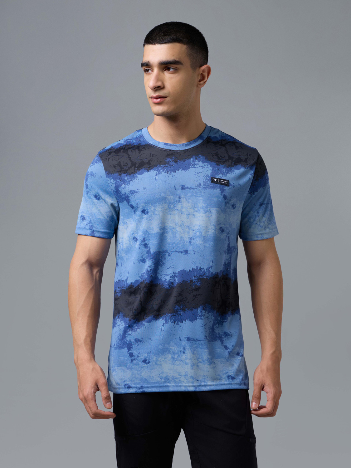 Image of TECHNOSPORT Abstract Men Round Neck Blue T-Shirt