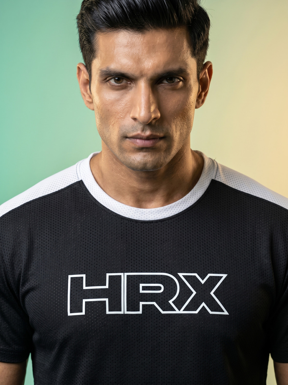 Image of HRX by Hrithik Roshan Printed Men Round Neck Black, White T-Shirt