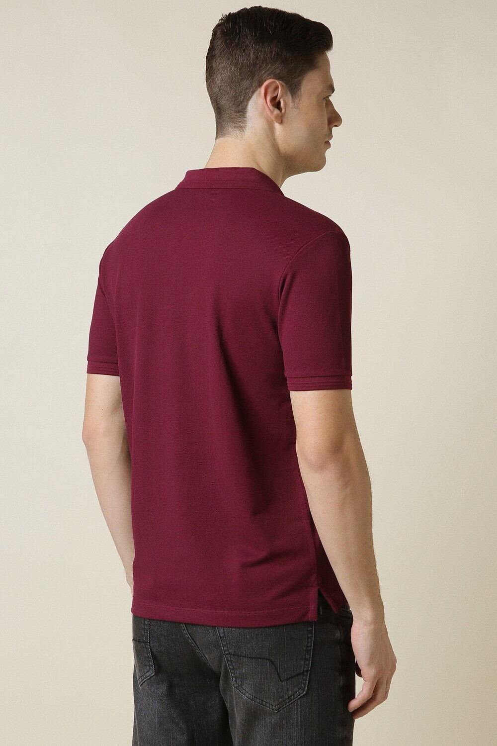 Image of Allen Solly Solid Men Polo Neck Maroon T-Shirt