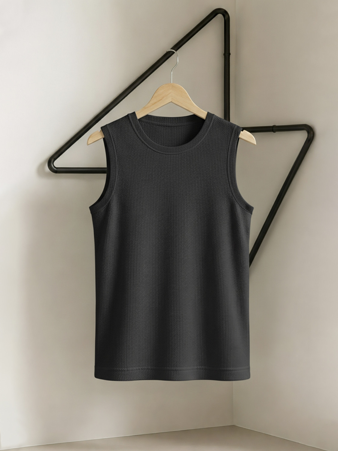 Image of TeeWink Solid Men Round Neck Black T-Shirt