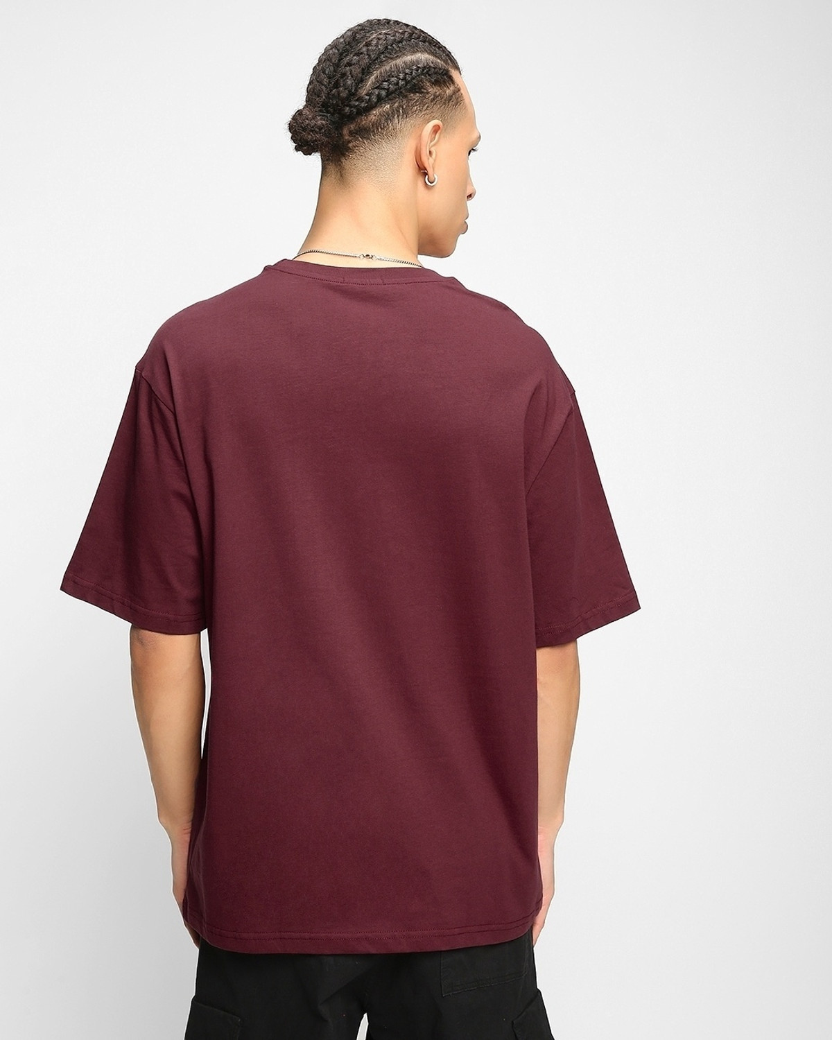 Image of BEWAKOOF Oversized Men Solid Round Neck Pure Cotton Maroon T-Shirt