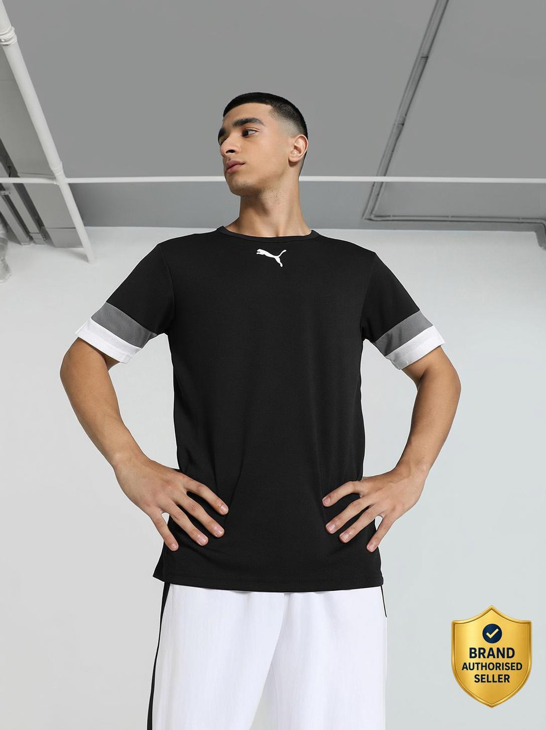 Image of PUMA Solid Men Crew Neck Black T-Shirt