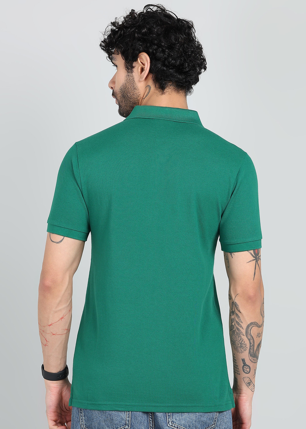 Image of United Colors of Benetton Solid Men Polo Neck Green T-Shirt