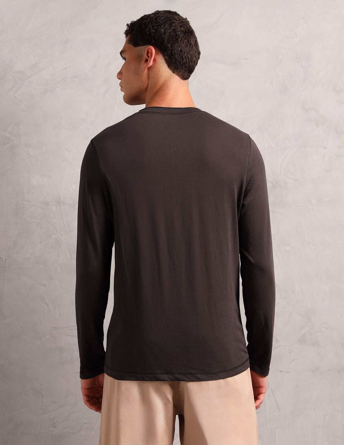 Image of U.S. POLO ASSN. Solid Men Henley Neck Brown T-Shirt