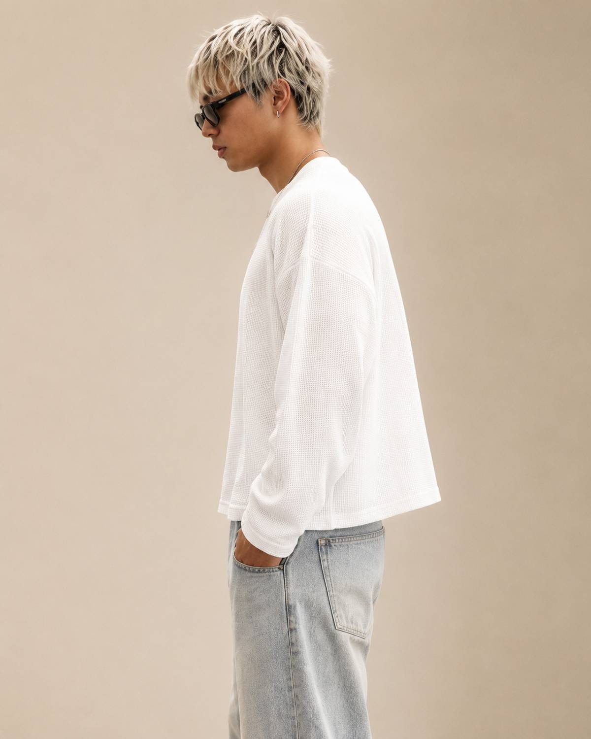 NOXEN Solid Men Round Neck White T-Shirt - Image 3