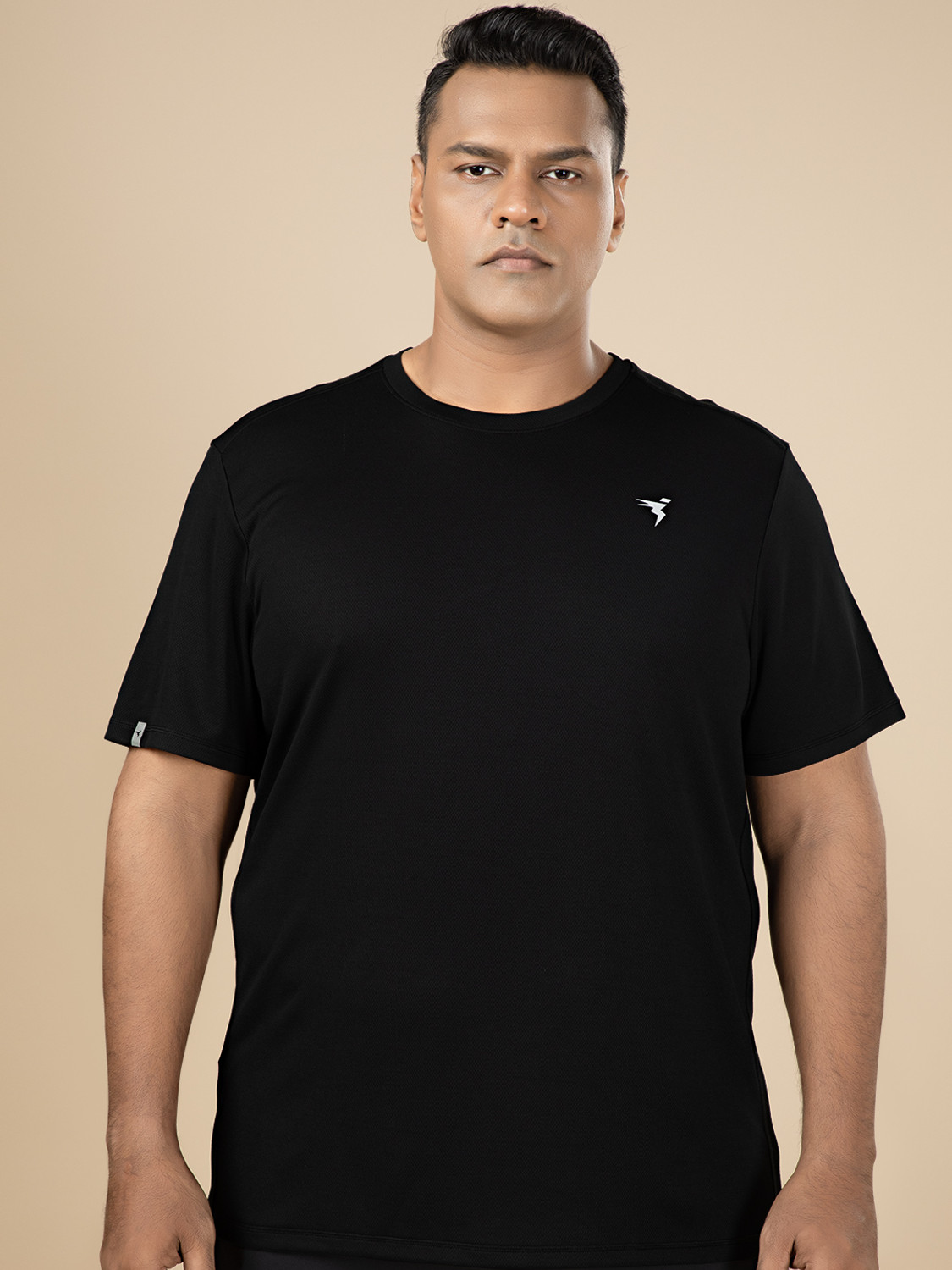 Image of TECHNOSPORT Solid Men Round Neck Black T-Shirt