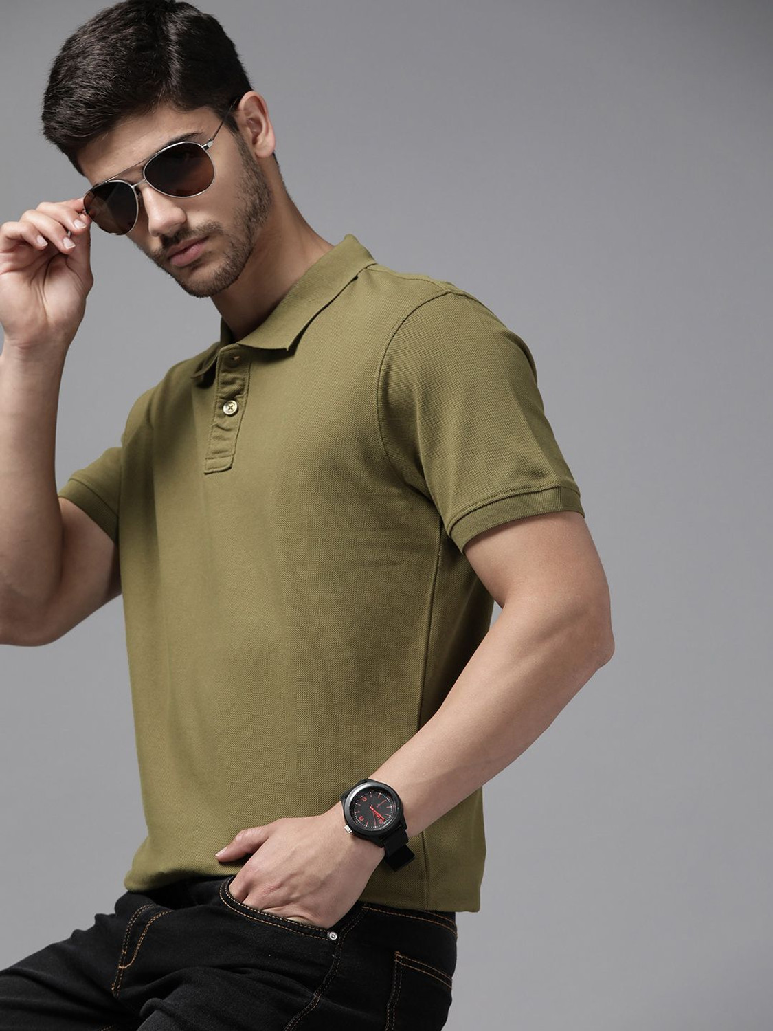 Image of Roadster Solid Men Polo Neck Green T-Shirt