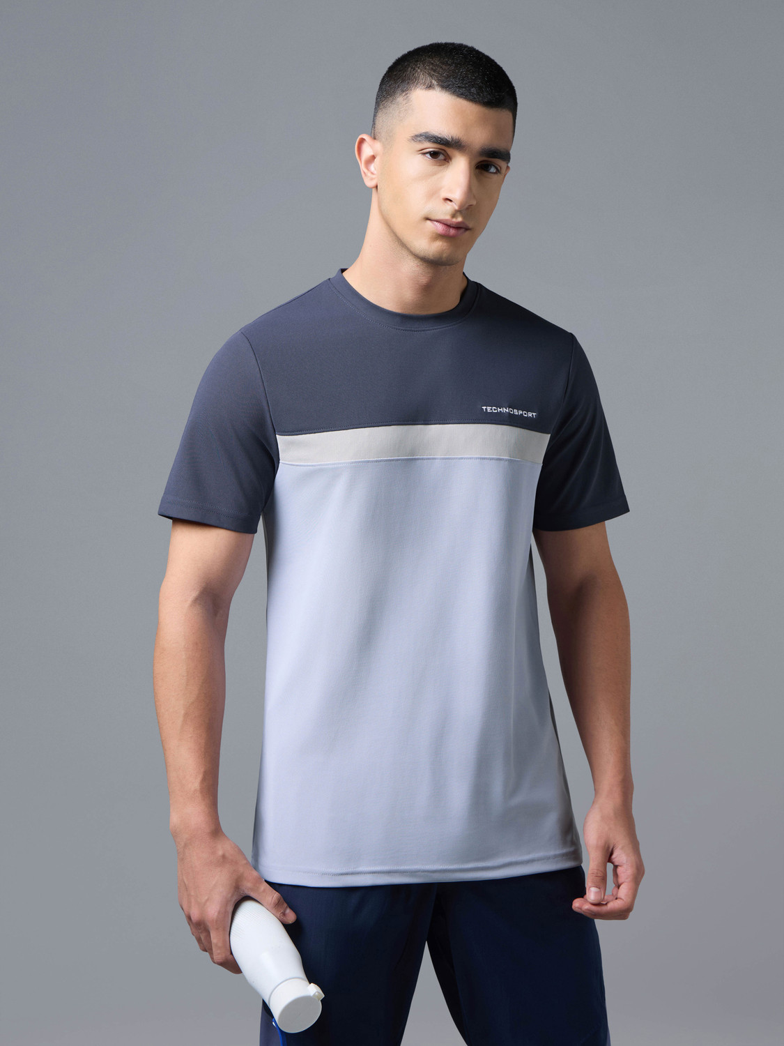 Image of TECHNOSPORT Men Colorblock Round Neck Polyester Blue T-Shirt