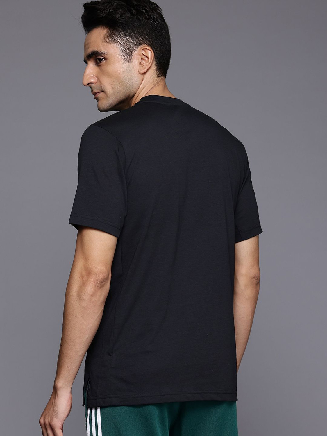 Image of ADIDAS Solid Men Crew Neck Black T-Shirt