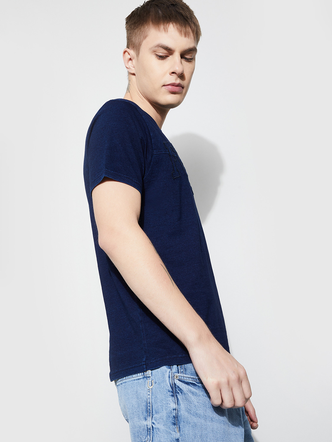 Image of Forca by Lifestyle Printed Men Crew Neck Dark Blue T-Shirt