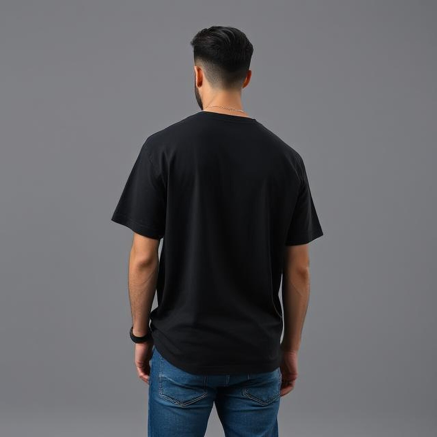 Image of UrGear Printed Men Round Neck Black T-Shirt