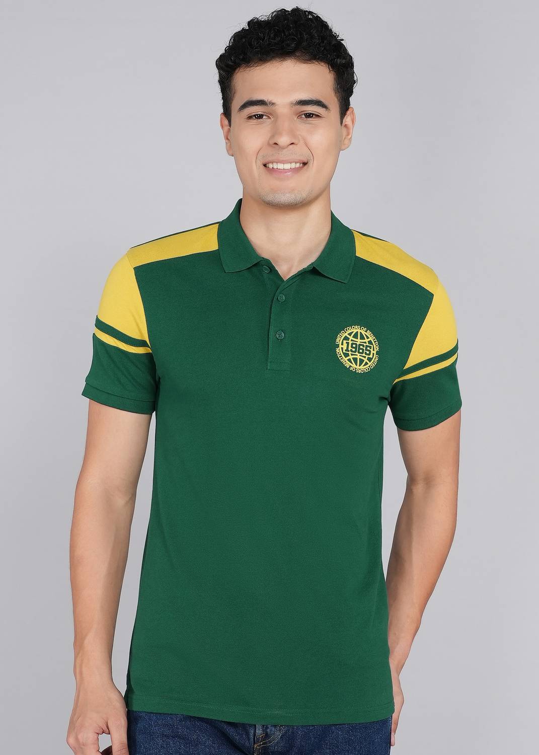 United Colors of Benetton Men Colorblock Polo Neck Cotton Blend G