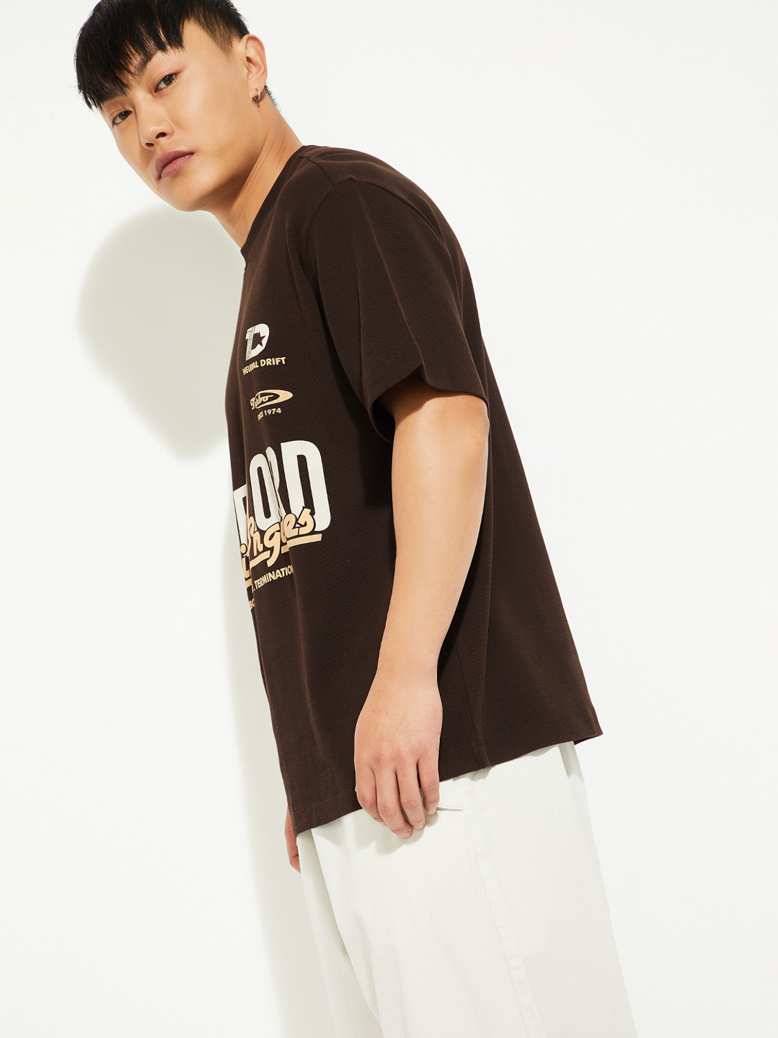 Image of MAX Printed Men Round Neck Brown T-Shirt