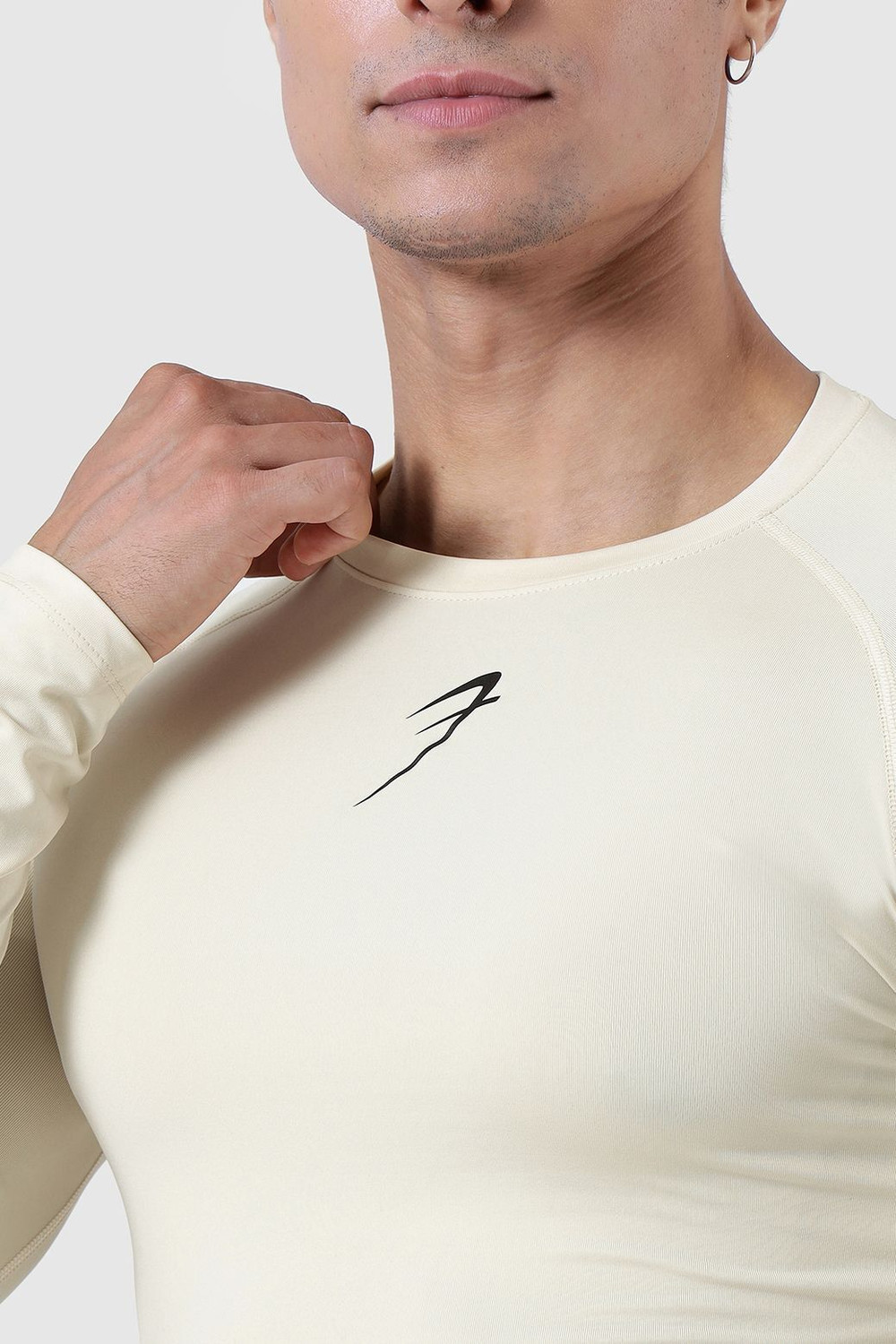 Image of FuaarK Solid Men Round Neck Beige T-Shirt