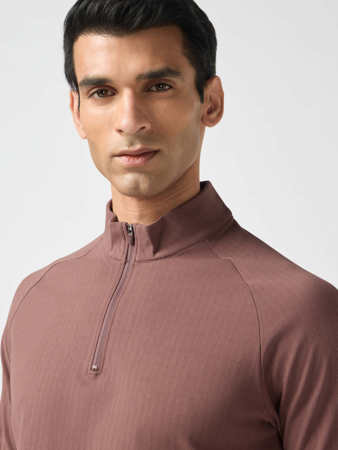 Image of TECHNOSPORT Solid Men Zip Neck Purple T-Shirt