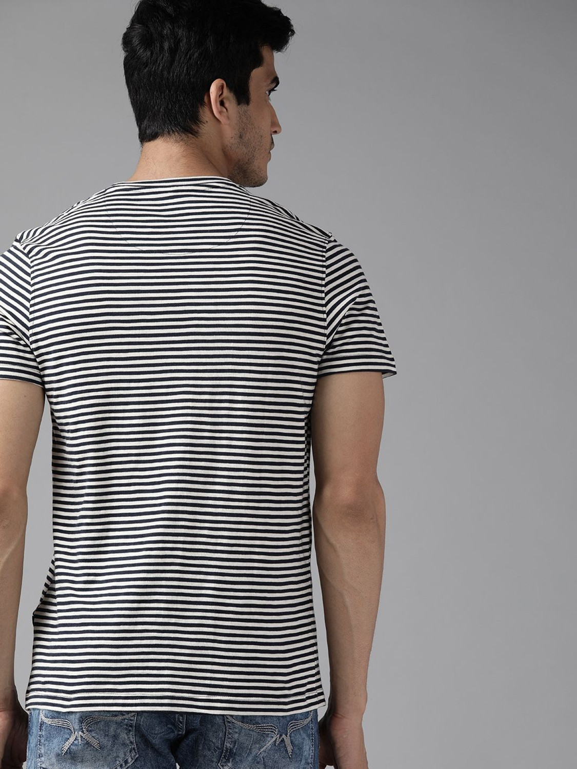 Image of Roadster Striped Men Round Neck Black T-Shirt
