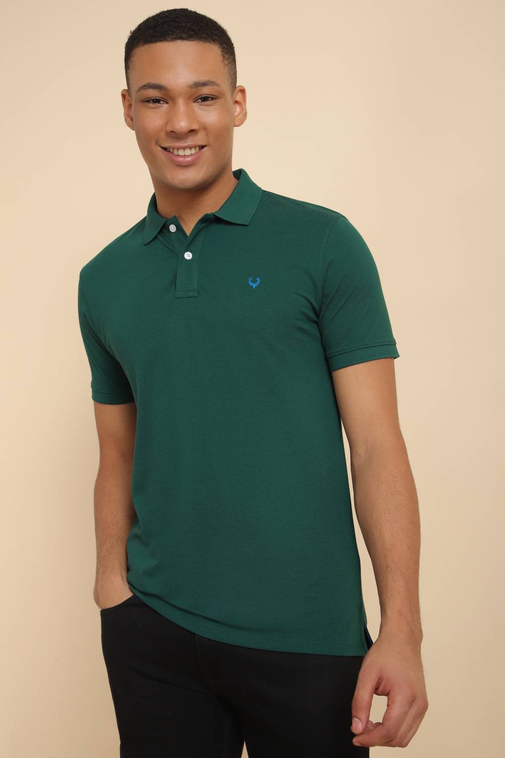 Allen Solly Men Solid Polo Neck Cotton Blend Green T-Shirt