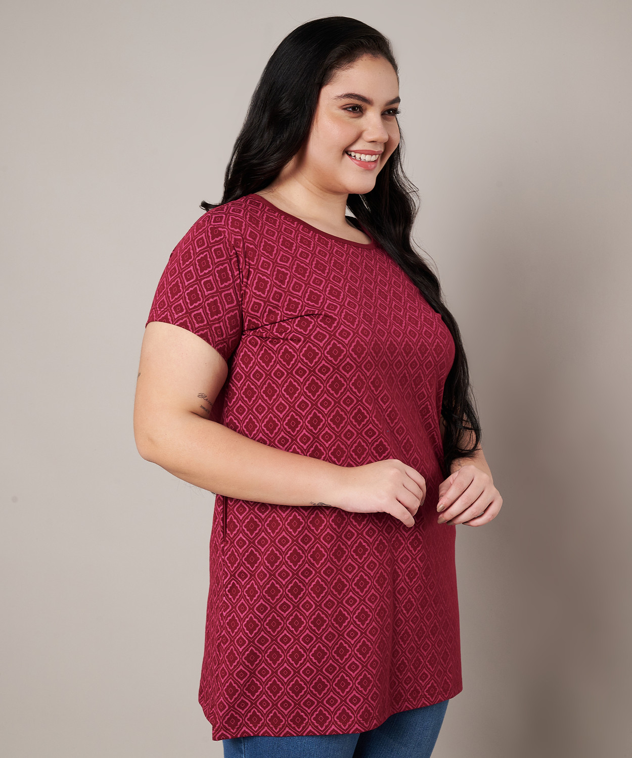 Image of Star Touch Printed Women Round Neck Maroon T-Shirt