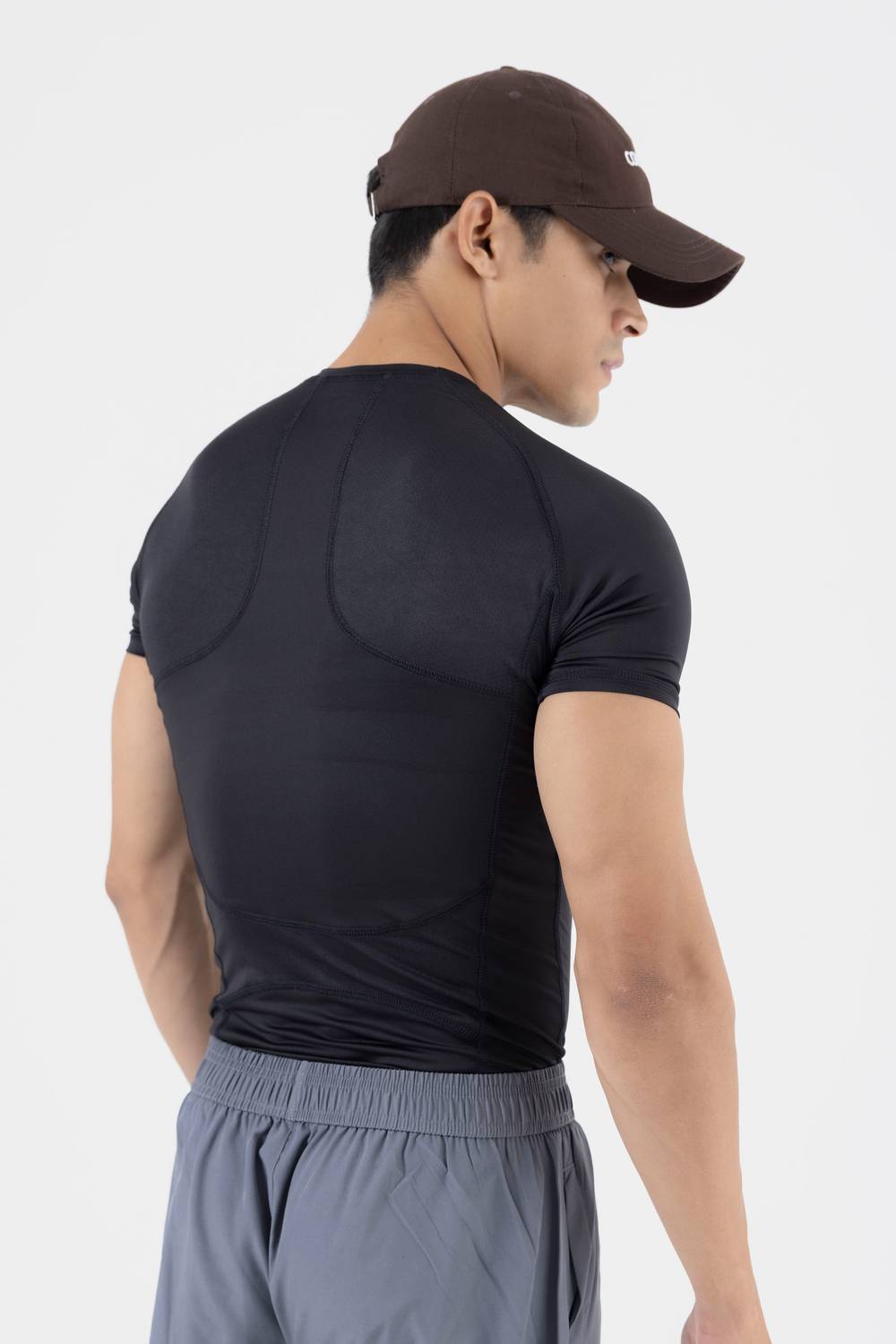 COITONIC Men Black Round Neck T-Shirt - Image 2