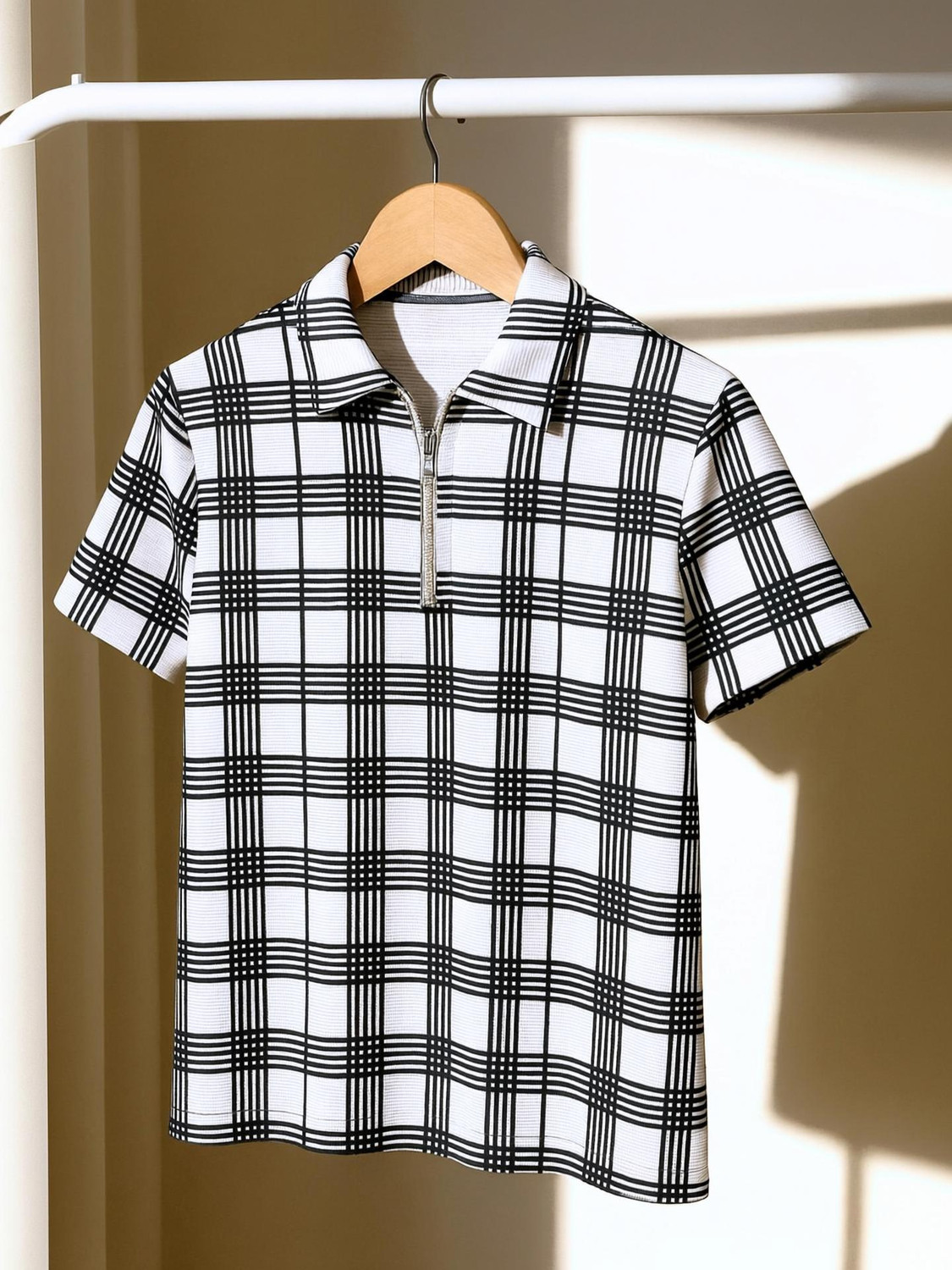 Image of Try This Colorblock Men Polo Neck White, Black T-Shirt