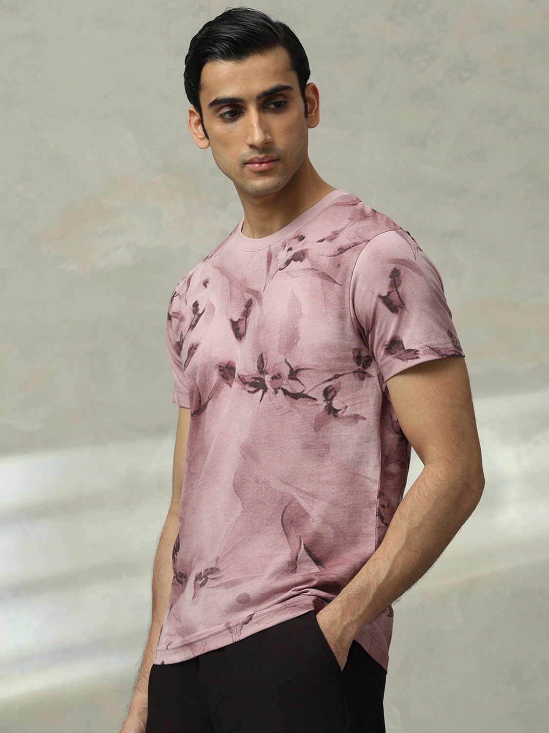 Image of MUFTI Printed Men Round Neck Pink T-Shirt