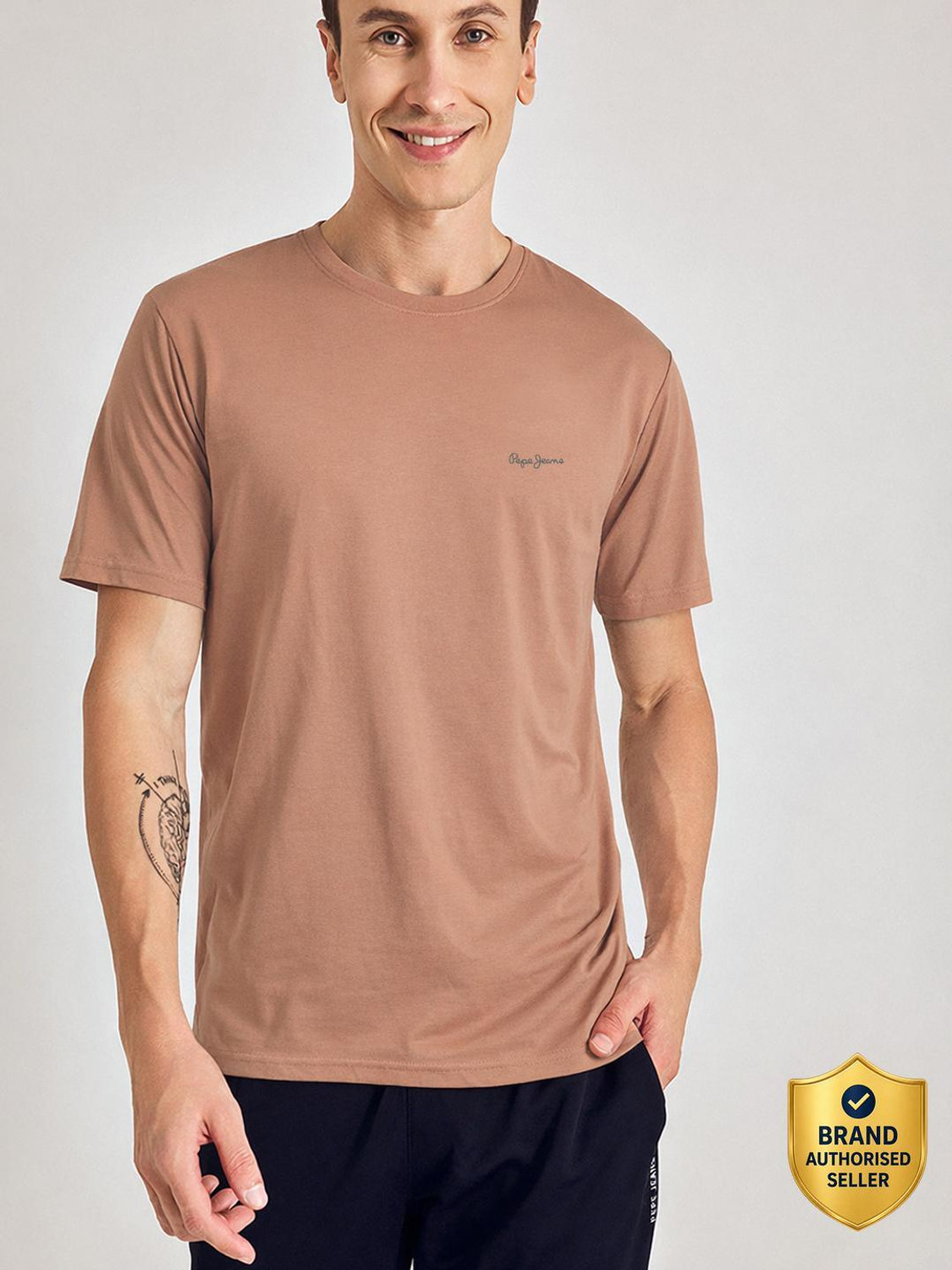 Image of Pepe Jeans Solid Men Round Neck Brown T-Shirt