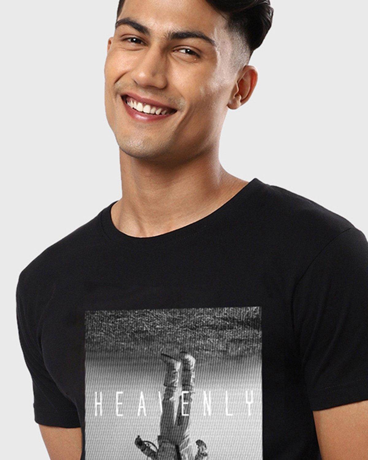 Image of BEWAKOOF Printed Men Round Neck Black T-Shirt
