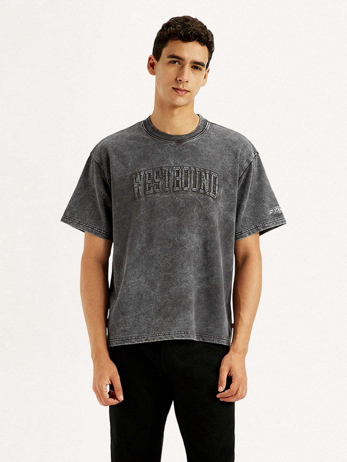 Image of LEVI'S Graphic Print Men Crew Neck Grey T-Shirt