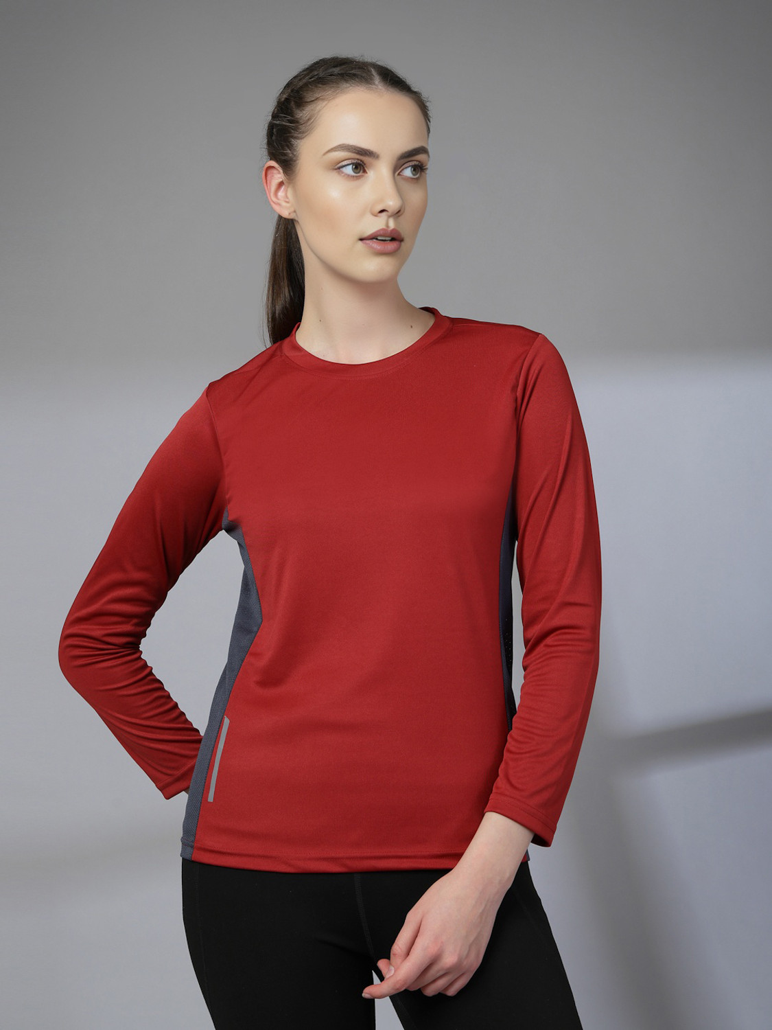 Image of CHKOKKO Solid Women Round Neck Maroon T-Shirt