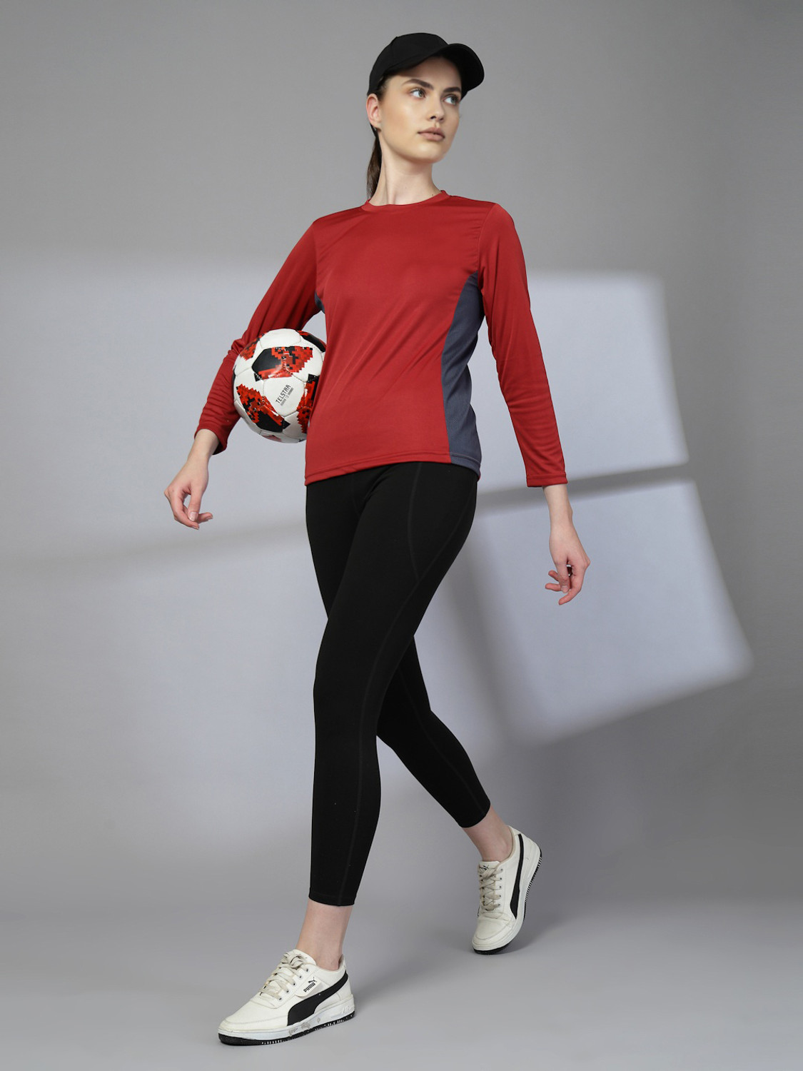 Image of CHKOKKO Solid Women Round Neck Maroon T-Shirt