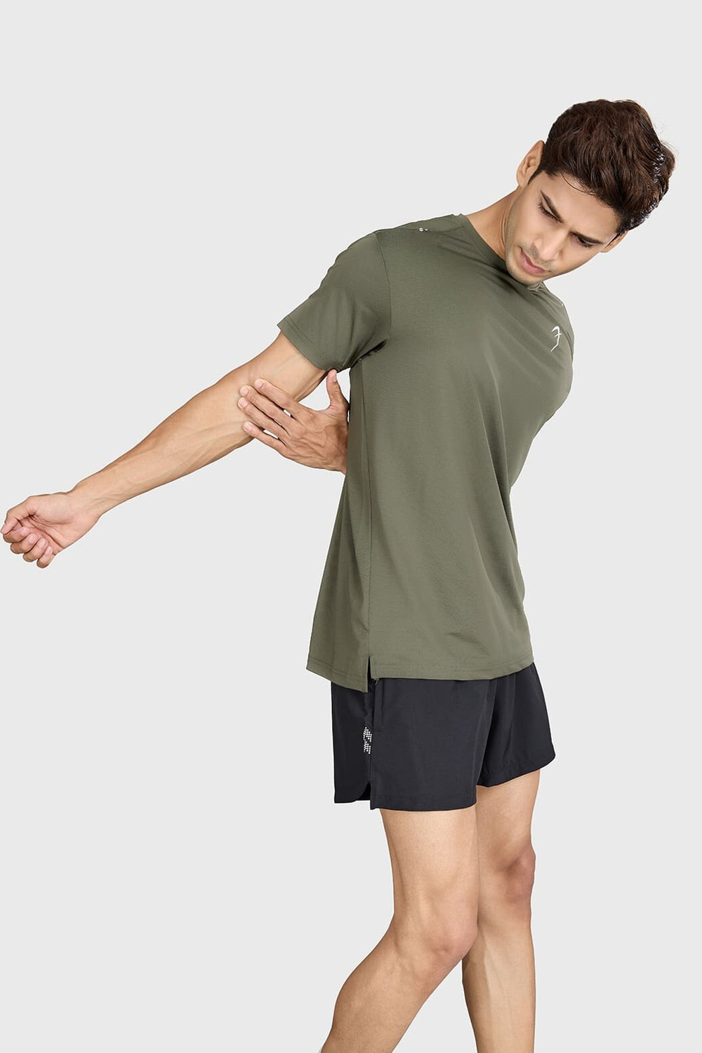Image of FuaarK Solid Men Crew Neck Green T-Shirt