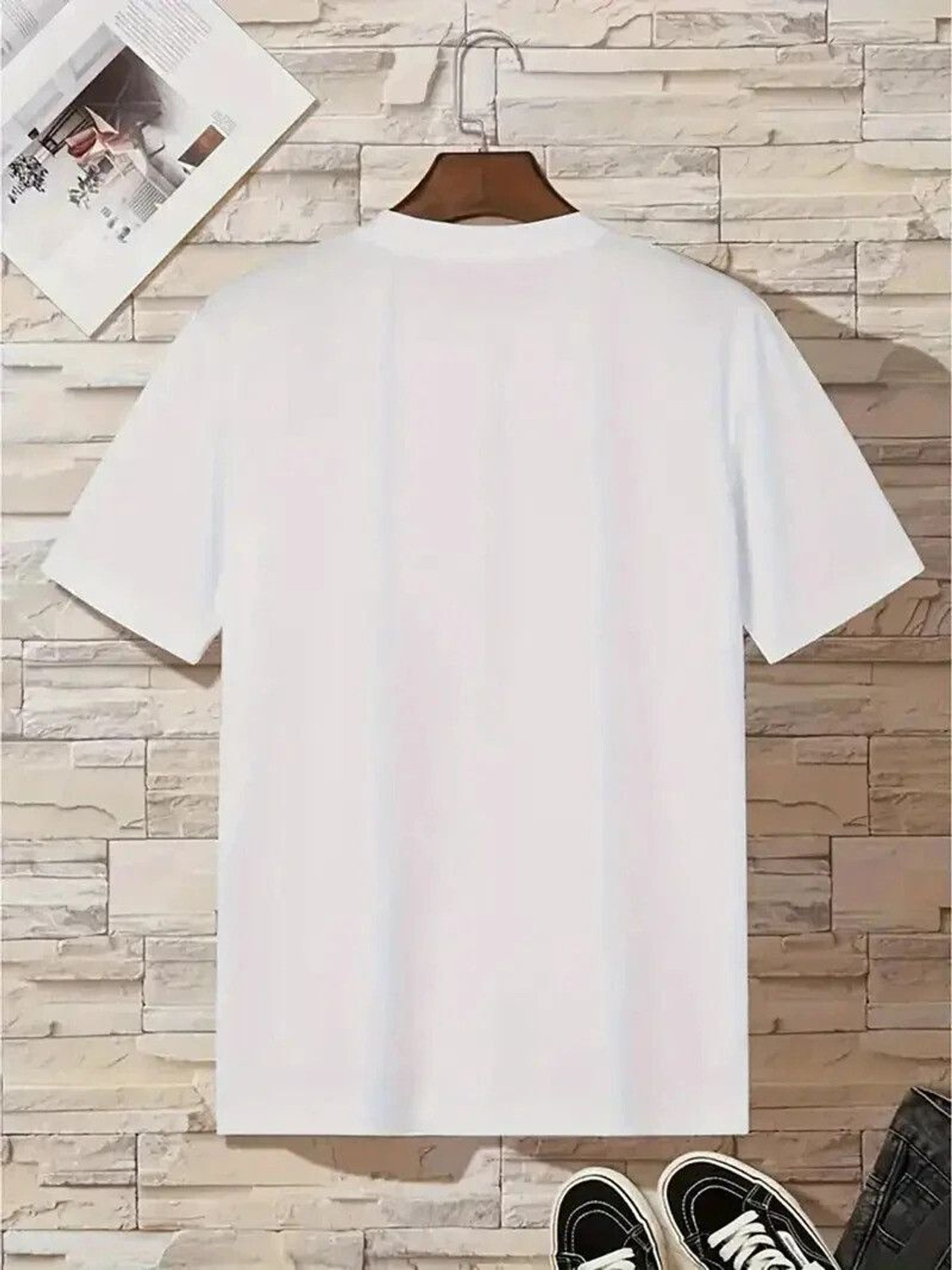 Image of Lauren Adams Printed Men Round Neck White T-Shirt