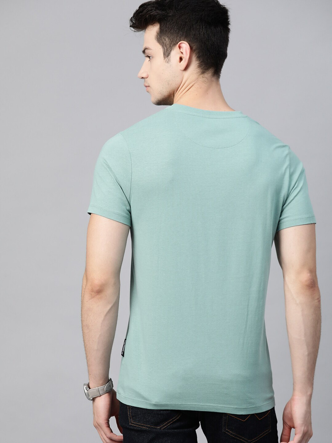 Image of Roadster Solid Men V Neck Blue T-Shirt