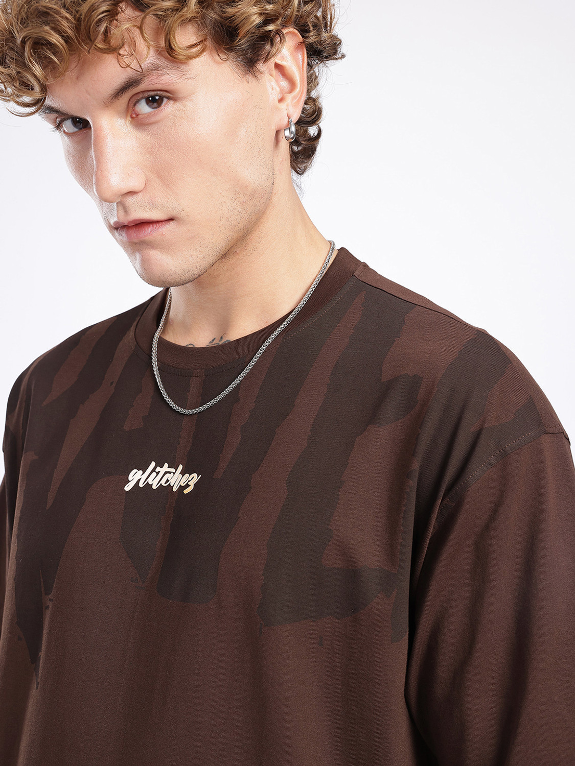 Image of Glitchez Graphic Print Men Round Neck Brown T-Shirt