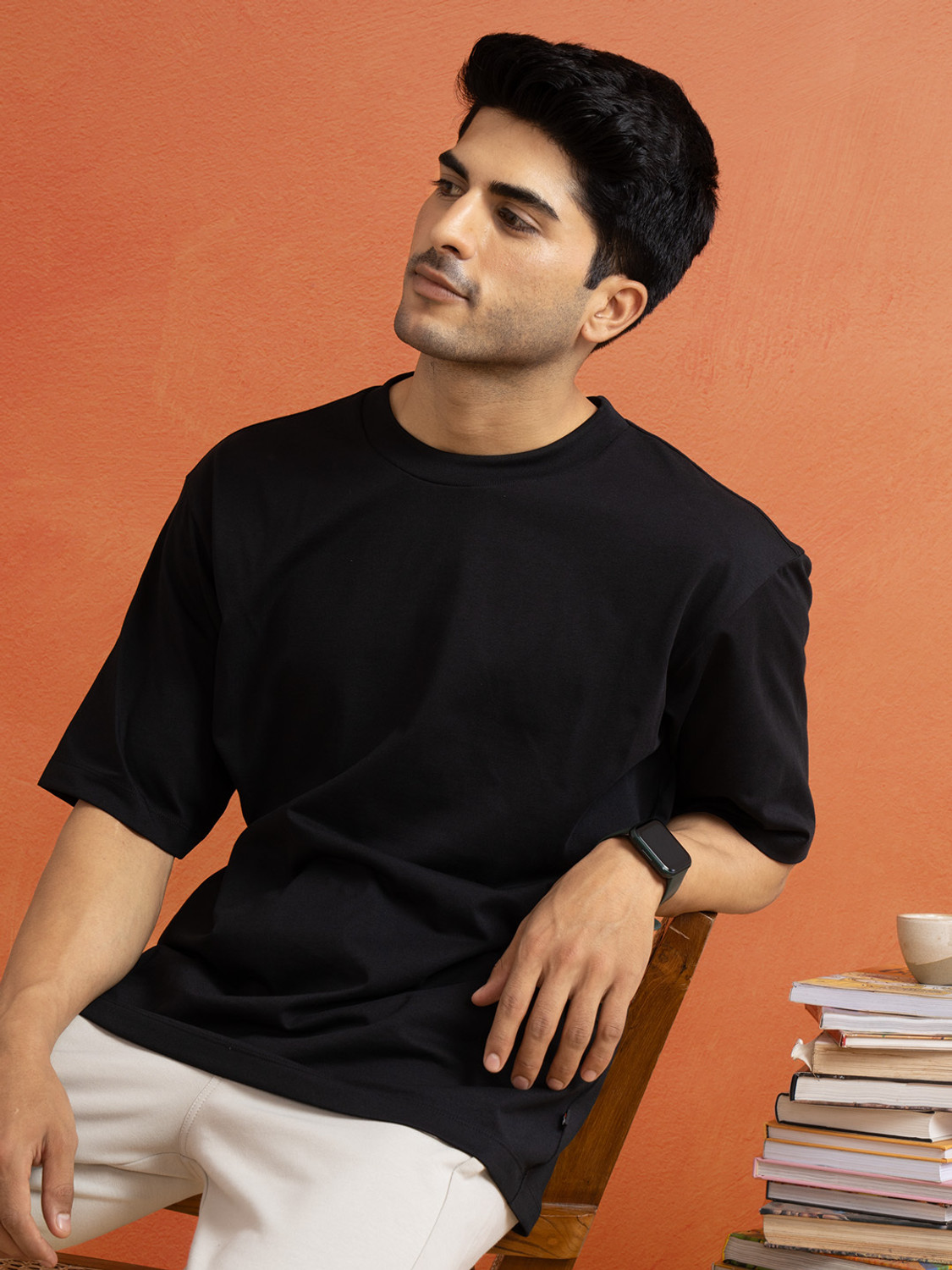 Image of Damensch Solid Men Round Neck Black T-Shirt