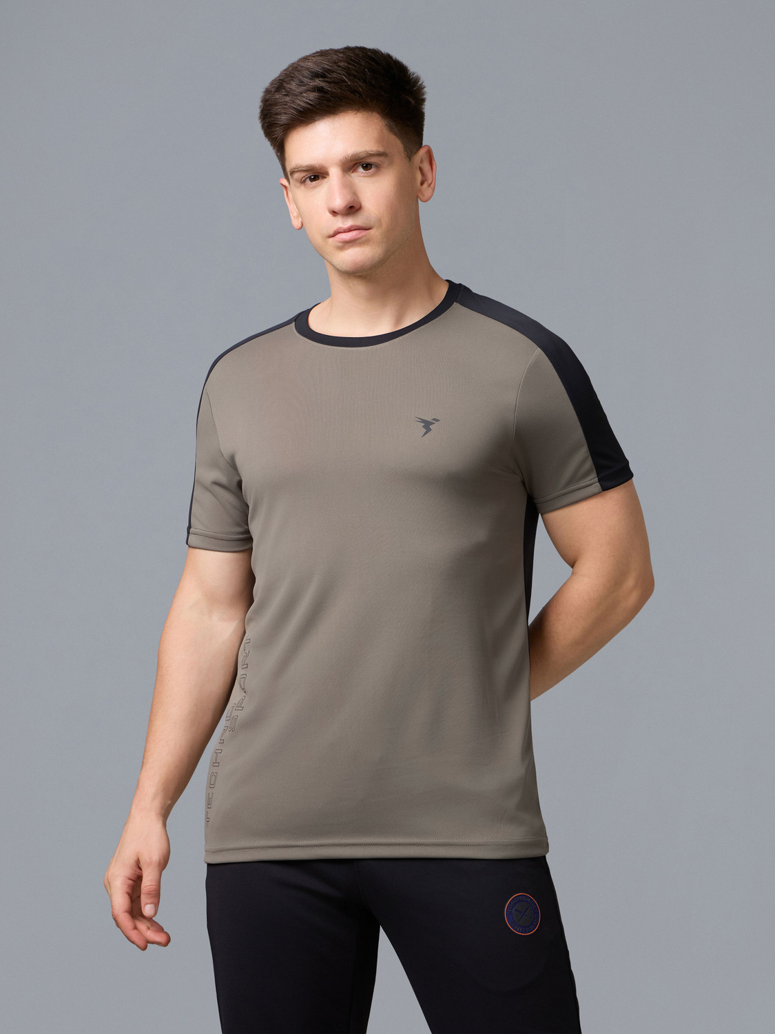 Image of TECHNOSPORT Colorblock Men Round Neck Grey T-Shirt