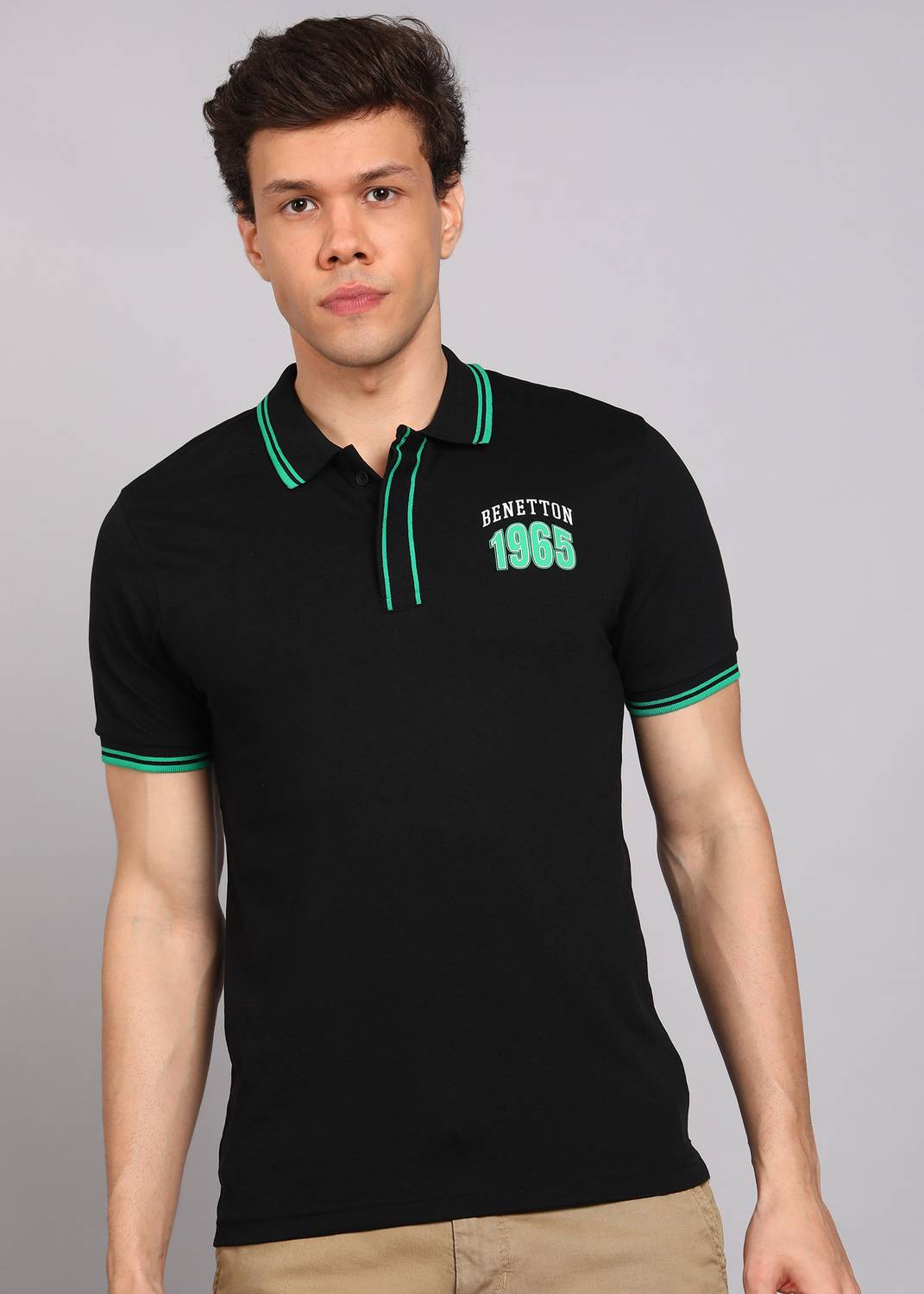 United Colors of Benetton Men Solid Polo Neck Cotton Blend Black