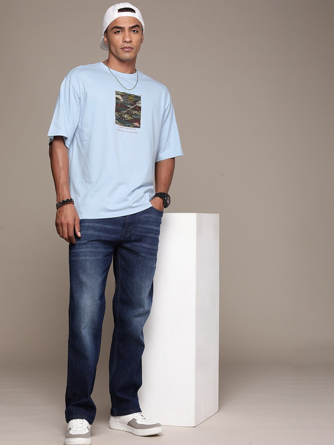 Image of Roadster Printed Men Round Neck Blue T-Shirt