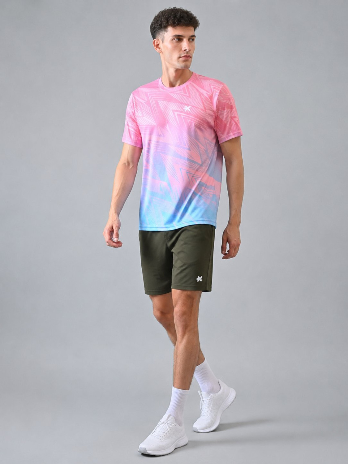 Image of HRX by Hrithik Roshan Men Printed Round Neck Polyester Pink, Blue T-Shirt