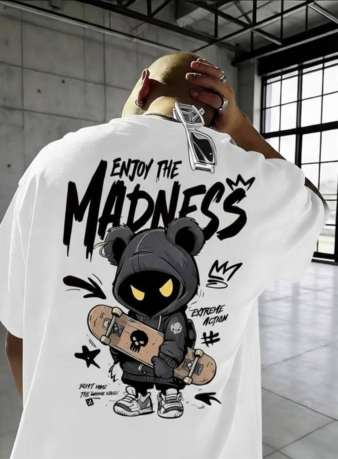HipHopTrends Men White Round Neck T-Shirt - Image 1