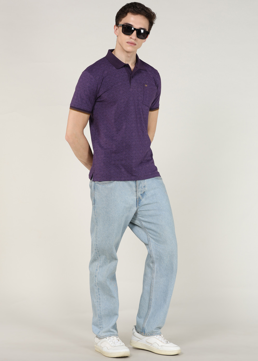 Image of PETER ENGLAND Solid Men Polo Neck Purple T-Shirt